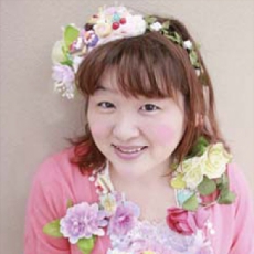 井上 晶代